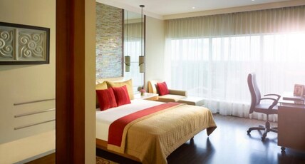Vivanta Coimbatore Room Type - Premium room City View King Bed