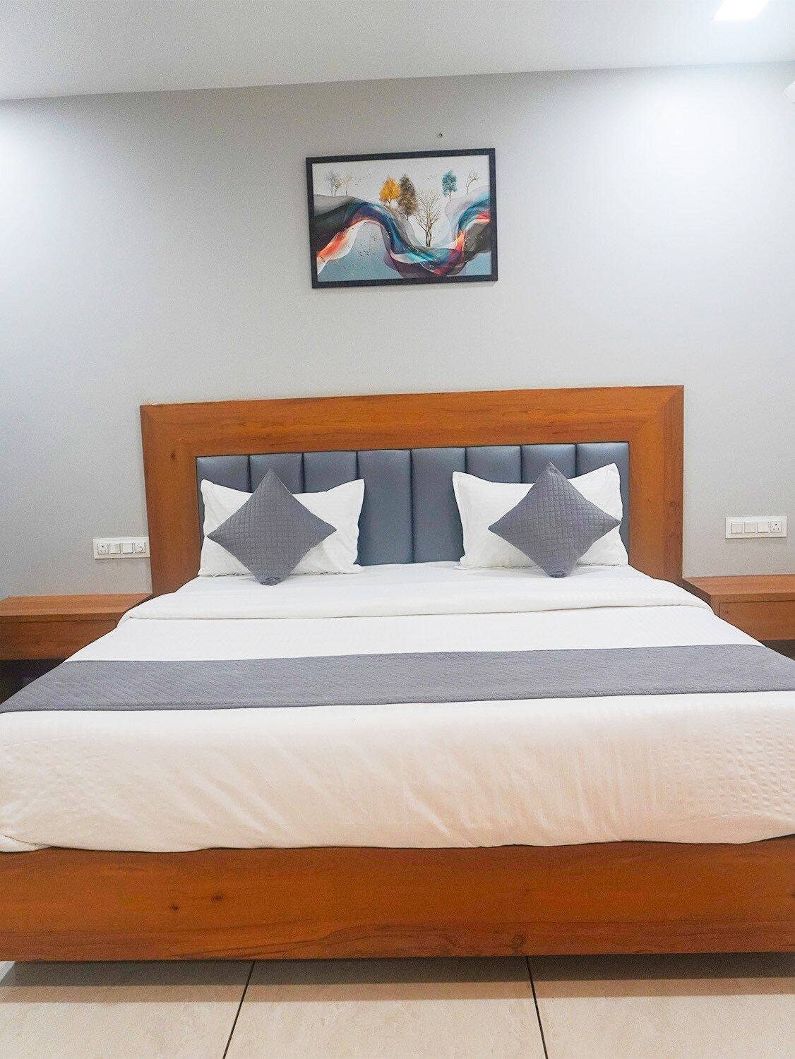 Hotel Amazon - Tap to explore photos