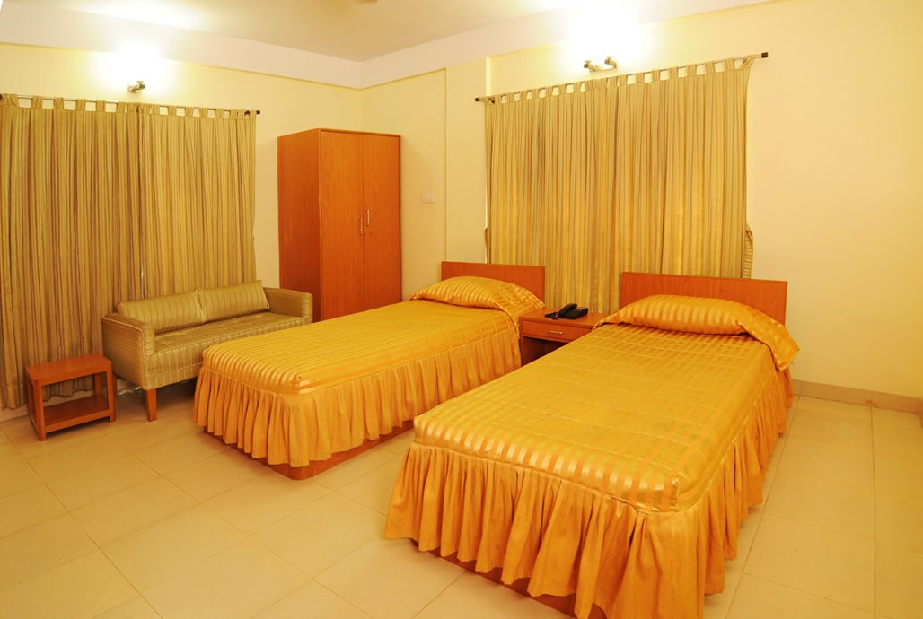 55B - Tap to explore photos