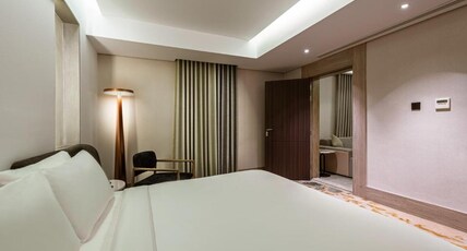 Grand Plaza Hotel Tabuk Room Type - Standard King Room
