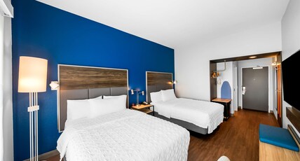 Tru by Hilton Plano East North Hwy 75 Room Type - 2 QUEEN BEDS
