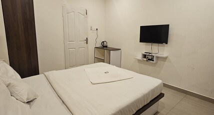 HERES HAUT RESIDENCY Room Type - Standard room AC