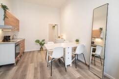 Spacious Riverside Apartment