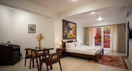 Table Land Retreat Room Type - Camelia Room with Private Garden (Pet Friendly)