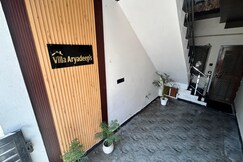 VILLA ARYADEEP'S
