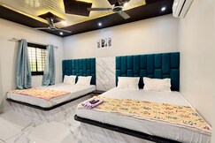 Rooms of Hotel Mansi Palace