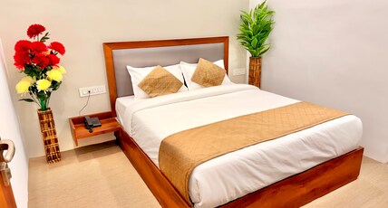Mahalaxmi Executive Room Type - Deluxe Room