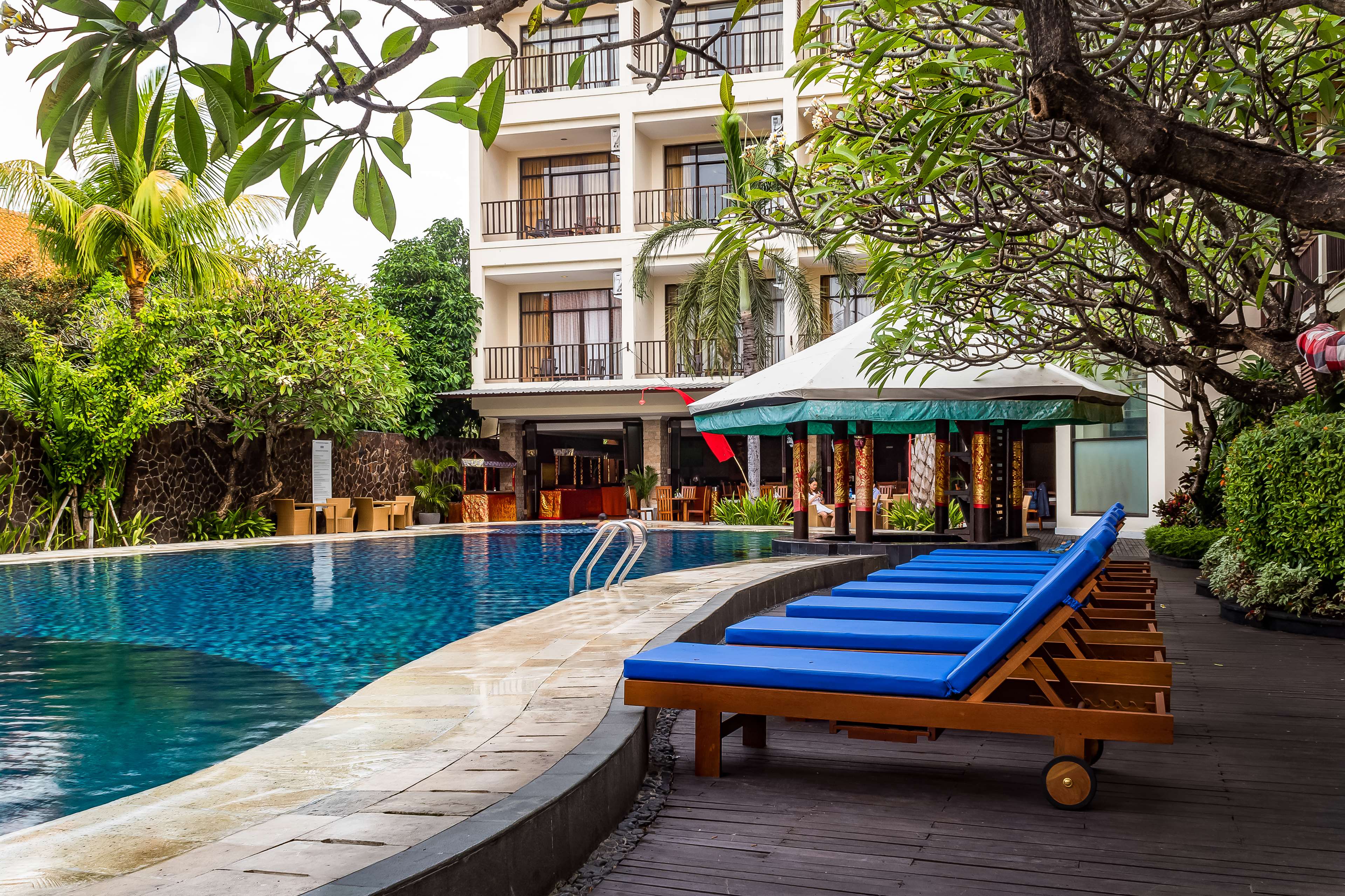 Best Western Resort Kuta - Tap to explore photos