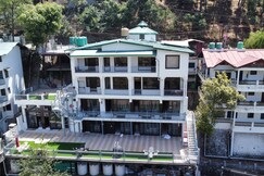 PRANAV RESORT