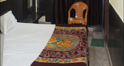 Hotel As palace Room Type - Standard Non Ac room