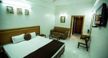 Hotel Deep Avadh Room Type - Superior Ac Room