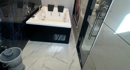Hotel Vibes Villa Room Type - Jacuzzi Bathtub room Hotel Vibes Villa Room Type - Jacuzzi Bathtub room