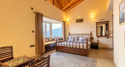 Peace Stay - Room in a Villa  Bhimtal, Nainital Room Type - Premium Bliss  Room