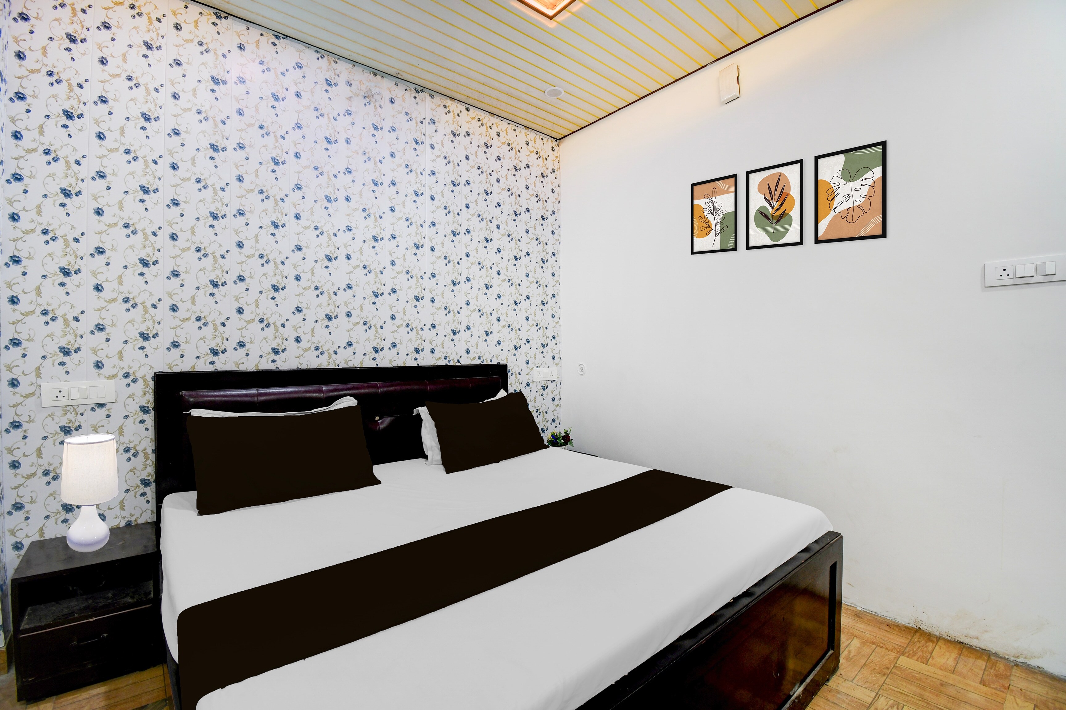 Flagship Mayur Residency - Tap to explore photos