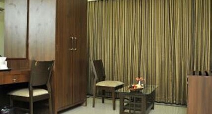 Hotel Shakti Palace Room Type - Premium Room
