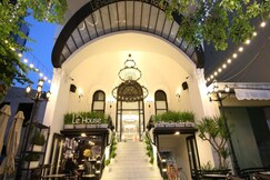 Le House Boutique Hotel