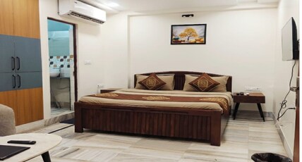 Holiday out Hotel Room Type - Deluxe Room