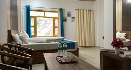 Hotel Dhanesh Room Type - Deluxe Room