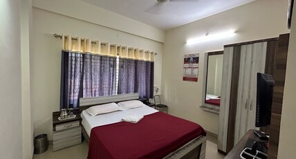 Hotel Sai Skanda Room Type - Deluxe Non A/c Hotel Sai Skanda Room Type - Deluxe Non A/c