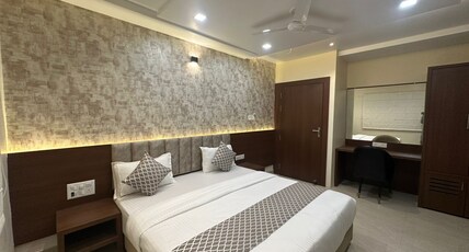 ARISTO INN Room Type - Bedroom 101