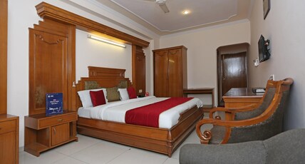 Hotel O Gold Palace Room Type - Classic
