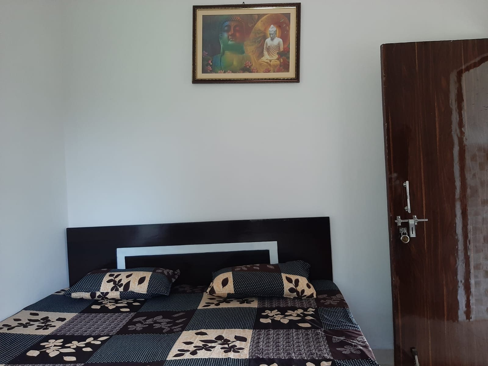 Shanti Kunj Home Stay - Tap to explore photos