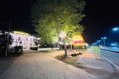 Hotel Sukoon Bharatgarh