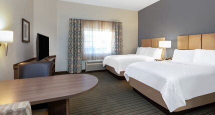 Candlewood Suites-West Springfield Room Type - 2 Double Beds Studio Suite