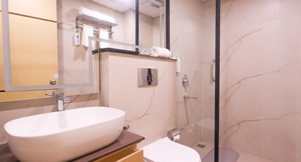 Clark Inn Express Rajnagar Room Type - Executive Room