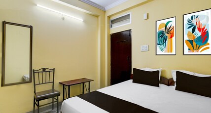 Hotel O New Star Lodge Room Type - Classic