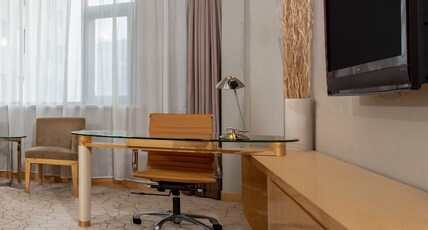 Holiday Inn BEIJING DESHENGMEN Room Type - 2 Double Standard High Floor