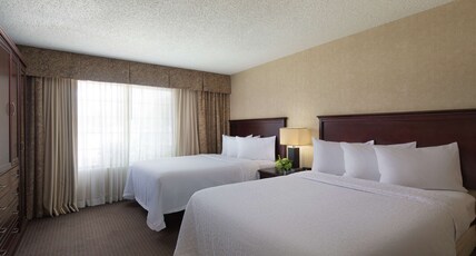Embassy Suites Lubbock Room Type - 2 QUEEN STE MOB ACC TUB