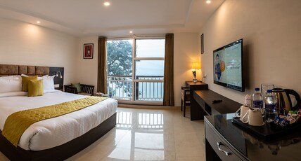 The Imperial Green (180 lake view) Room Type - Lake View Room(Without Balcony)