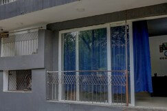 Hotel O by OYO the royal villa