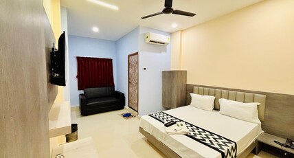 Hotel Majestic Room Type - Deluxe Ac Room