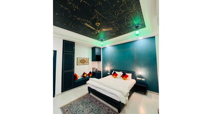 Shiv Kothi Homestay Room Type - Deluxe Double With Balcony