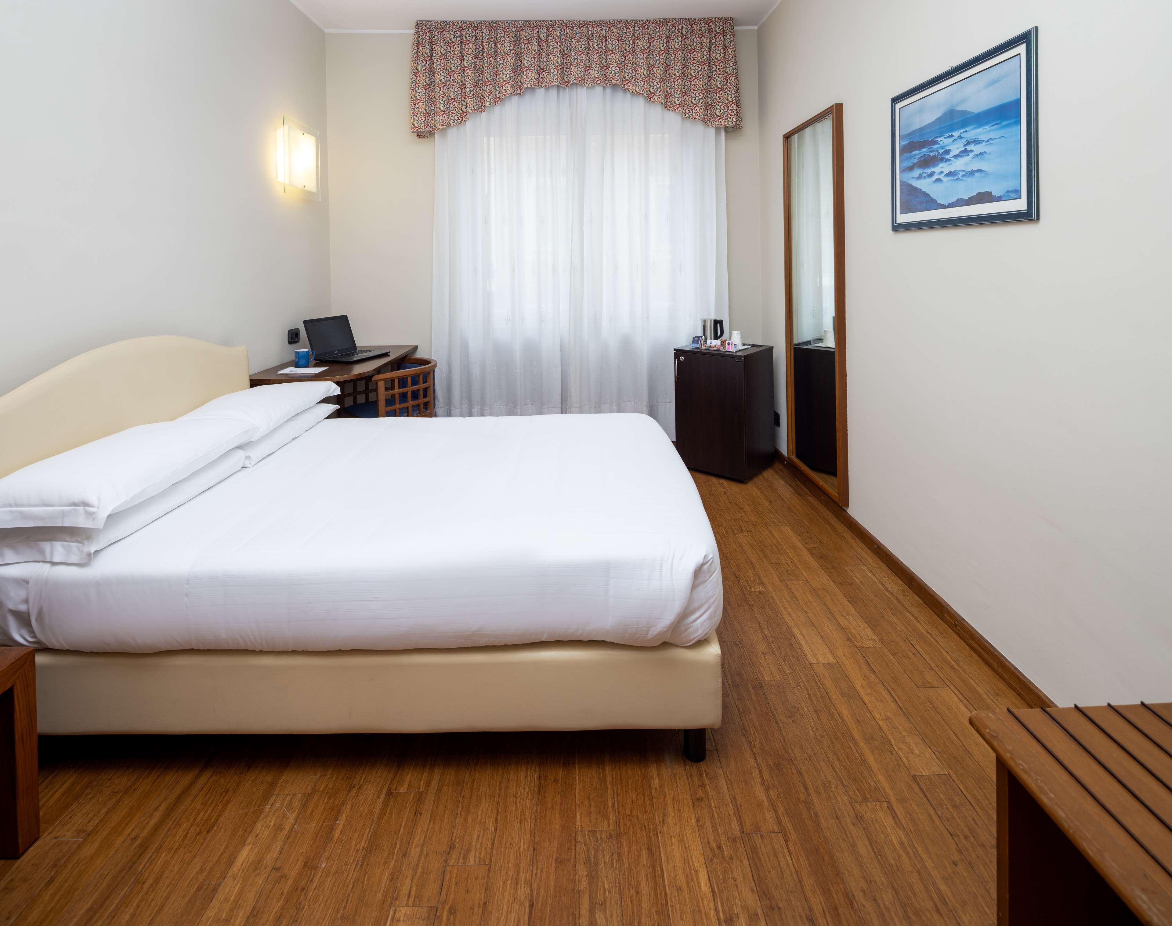 Best Western Hotel Crimea - Tap to explore photos