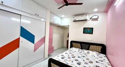 Nanis Villa Room Type - Cozy King size bedroom no 1