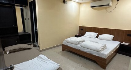 DIWAN INN Room Type - Three Bedded Standard AC Room