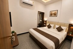 SHREE HANUMAN HOTEL