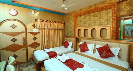 Hotel Shri Swarna's Palace Room Type - Executive Four bed Room AC