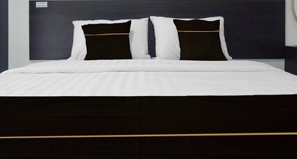 Hotel O Khan House Syariah Room Type - Indonesia Suite Double