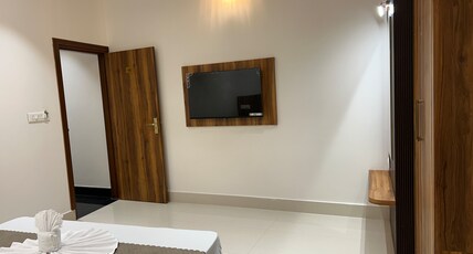 Hotel Aaramyaa Room Type - Luxury Room with No View