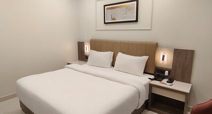 Park View Room Type - Deluxe Room without Balcony