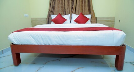 Sri Hari Residency Room Type - Deluxe Room