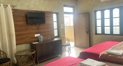 Janki Hotel and Restaurant Room Type - Family room