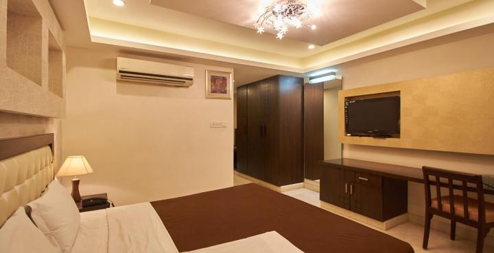 SUVARNA REGENCY - Tap to explore photos