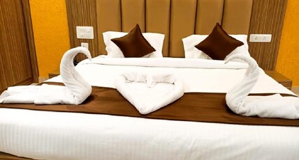 Maitri Hotel Room Type - Deluxe Room AC