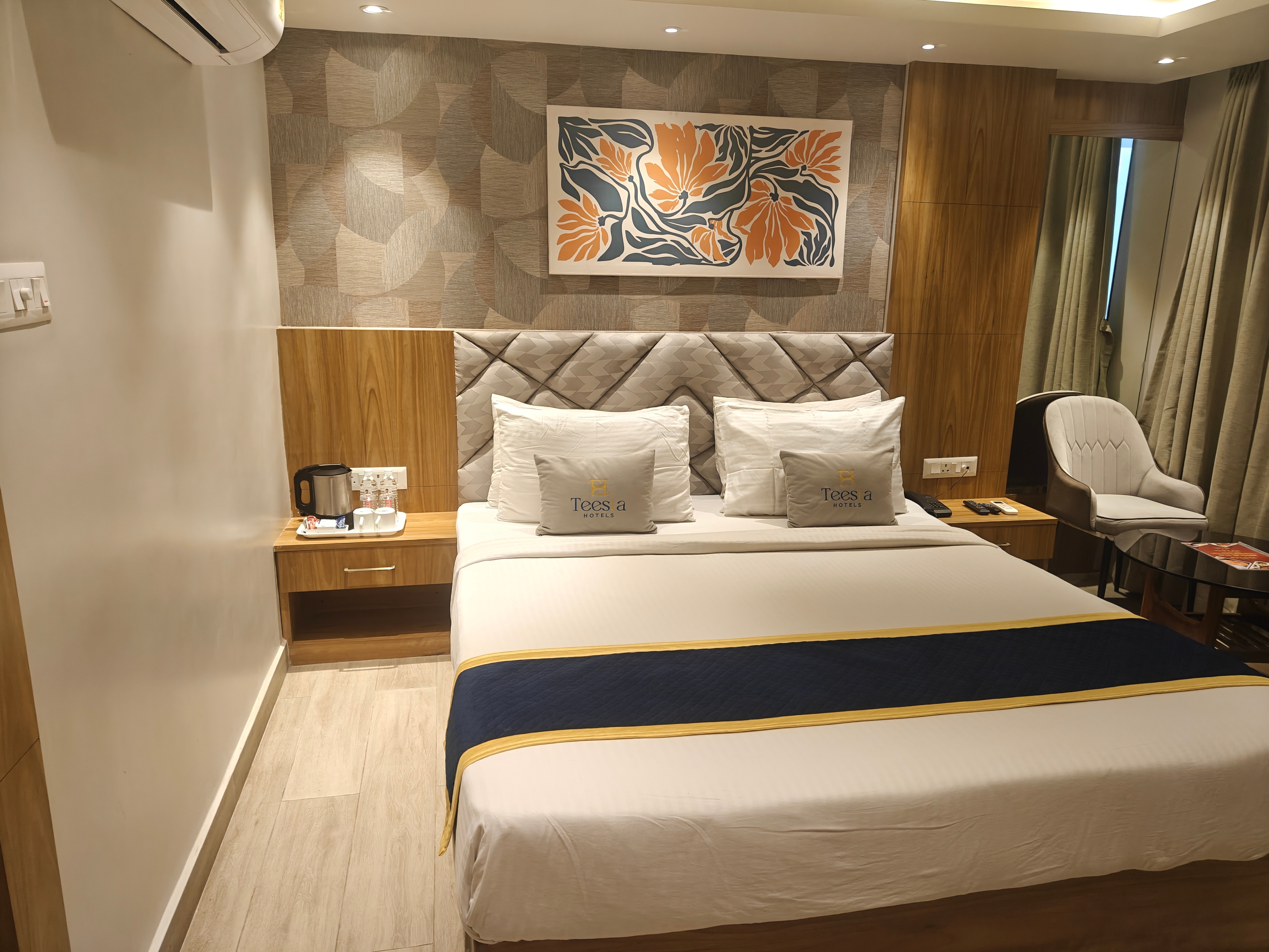 Hotel Teesta Stays - Tap to explore photos
