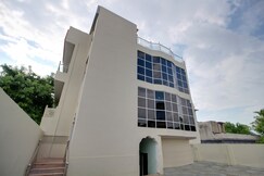 Hotel O Jawahar Palace